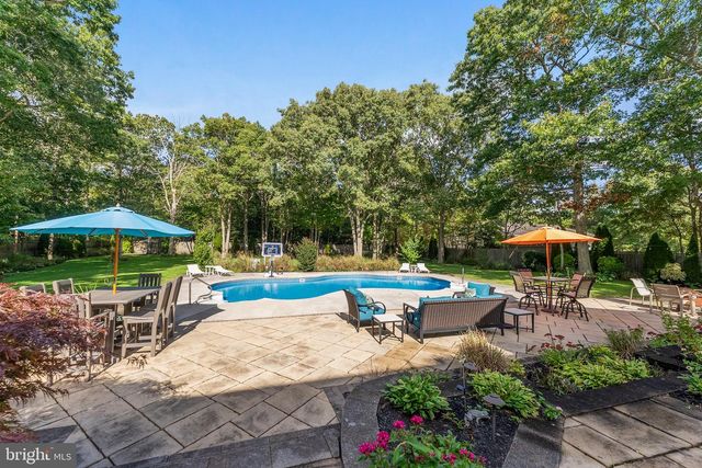 11 LAUREL RIDGE RD, Ocean View, NJ 08230