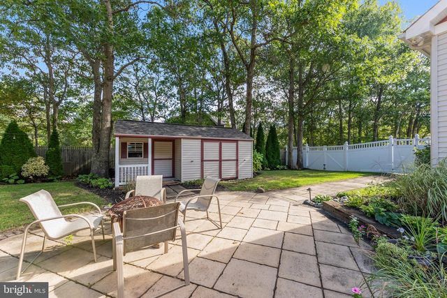 11 LAUREL RIDGE RD, Ocean View, NJ 08230