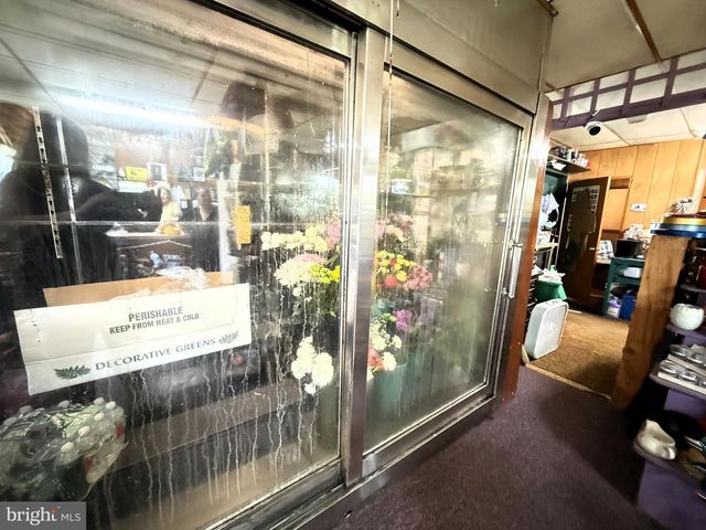 541 W MAIN ST W, Millville, NJ 08332