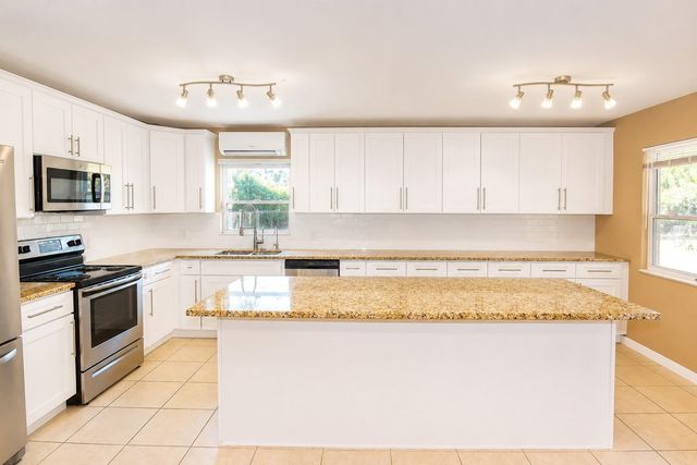 6848 COPPERFIELD DRIVE, New Port Richey, FL 34655