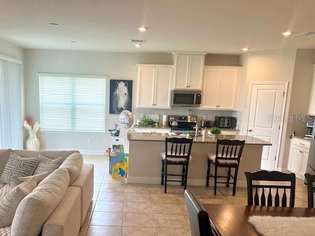 8351 GREENWAY AVENUE, Wesley Chapel, FL 33544