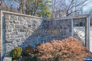 1 Claridge Drive 114, Verona, NJ 07044