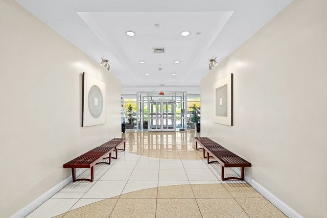 10 Ocean Avenue 414, Revere, MA 02151