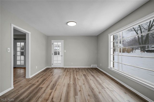 1531 Burlington Road, Cleveland Heights, OH 44118