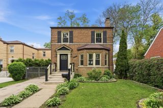 11412 S Oakley Avenue, Chicago, IL 60643
