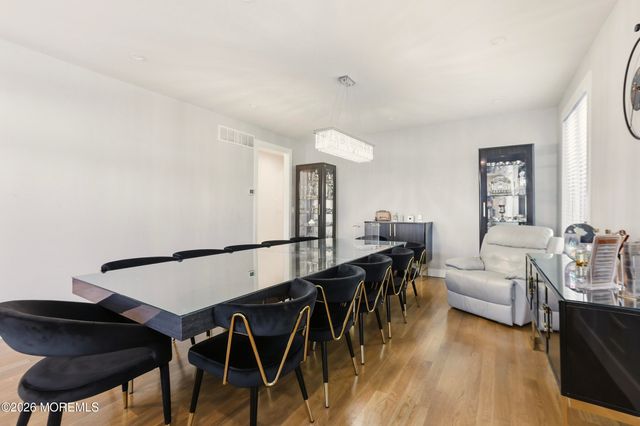 20 Blue River Way, Lakewood, NJ 08701