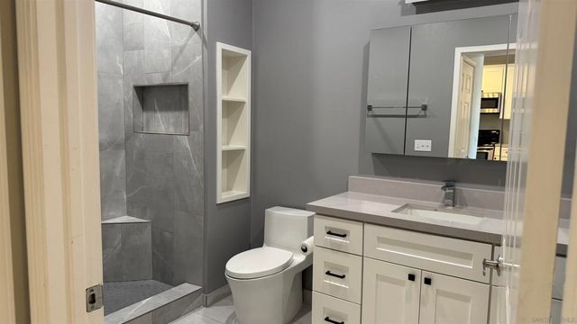 1642 7th Avenue 331, San Diego, CA 92101