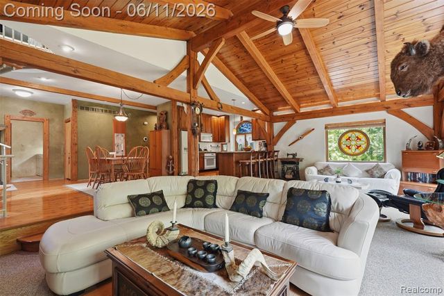 308 Nuthatch Road, Ortonville, MI 48462