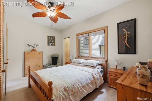 308 Nuthatch Road, Ortonville, MI 48462