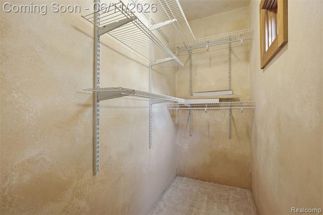 308 Nuthatch Road, Ortonville, MI 48462
