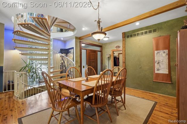308 Nuthatch Road, Ortonville, MI 48462