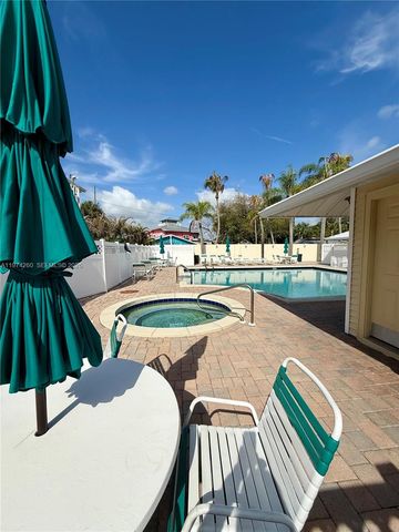 150 SE Village Dr 150, Port St. Lucie, FL 34952