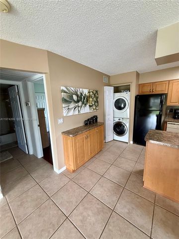 150 SE Village Dr 150, Port St. Lucie, FL 34952