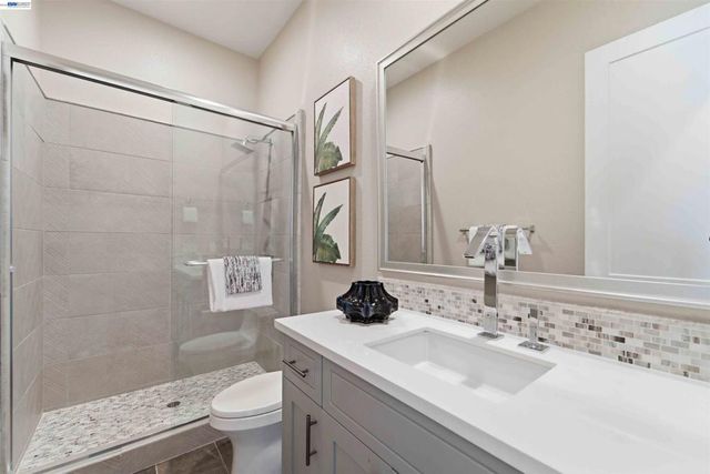 37595 Sea Bank Street, Newark, CA 94560