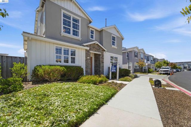 37595 Sea Bank Street, Newark, CA 94560