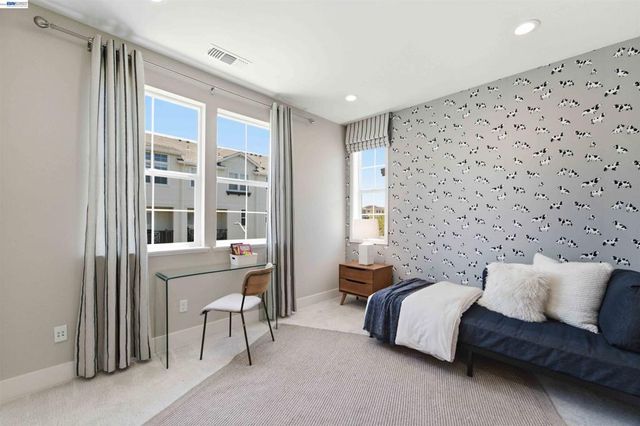 37595 Sea Bank Street, Newark, CA 94560