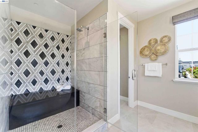 37595 Sea Bank Street, Newark, CA 94560