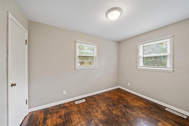 10905 E 47th Street, Kansas City, MO 64133