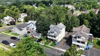 17 Grove Street, Bristol, CT 06010