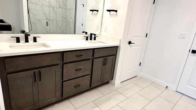 717 ANGELS REST WAY, Columbia, MO 65203