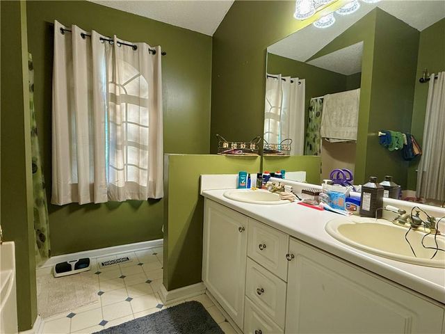 17 Rotunda Court, Dallas, GA 30157