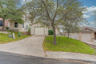 5719 HICKORY CYN, San Antonio, TX 78252