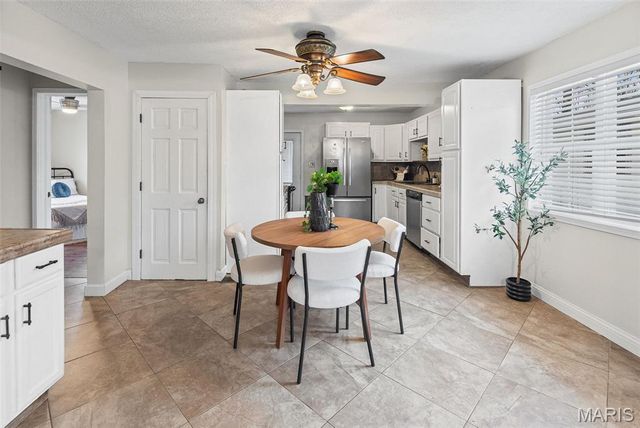 3707 Coronado Drive, Alton, IL 62002