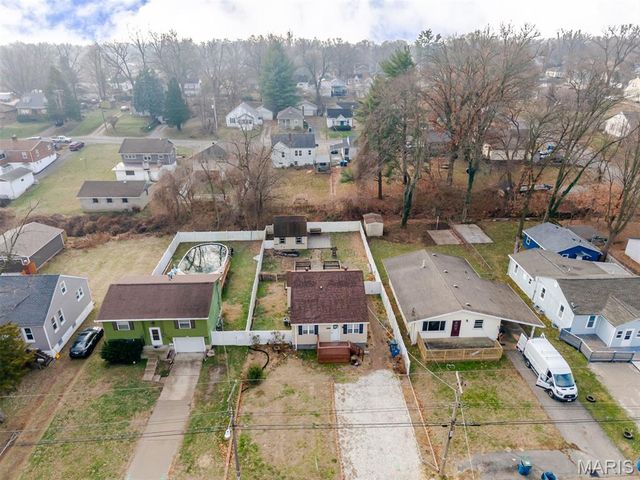 3707 Coronado Drive, Alton, IL 62002