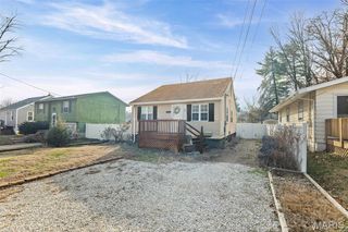 3707 Coronado Drive, Alton, IL 62002