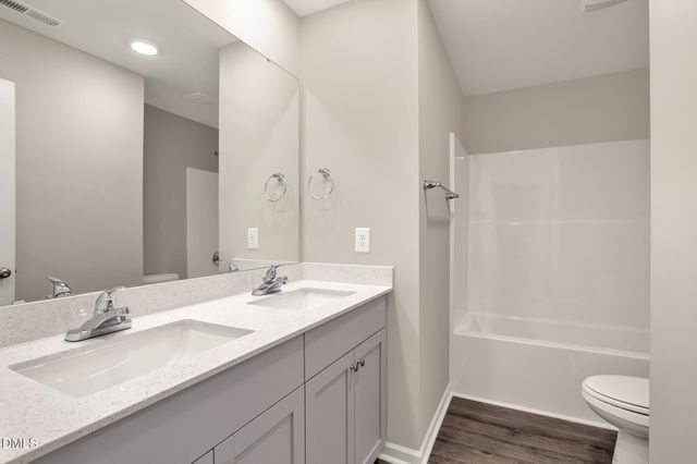 73 W Emily Gardens Drive, Selma, NC 27576