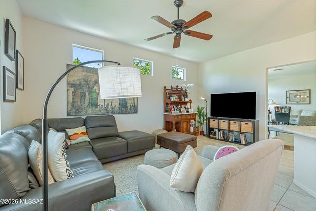 5389 W Winding Desert Drive, Marana, AZ 85658