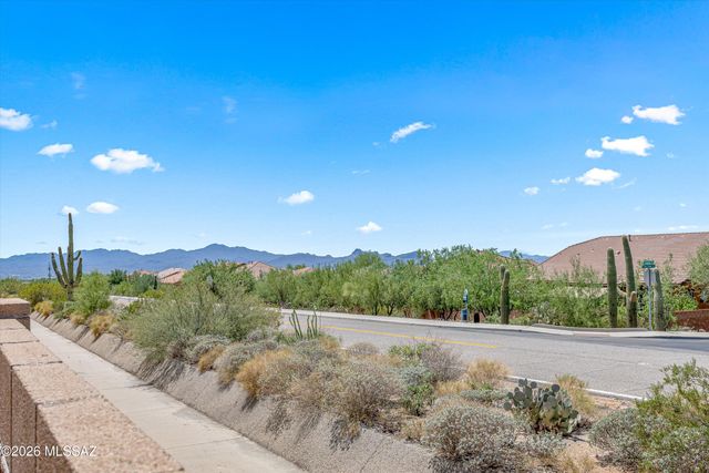 5389 W Winding Desert Drive, Marana, AZ 85658