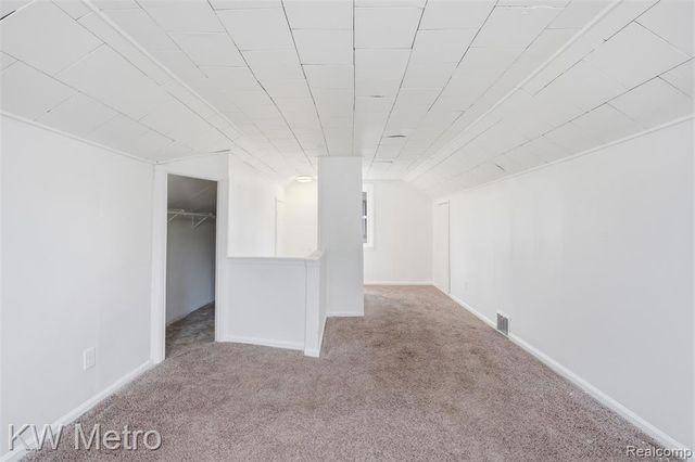 19848 Winston Street, Detroit, MI 48219