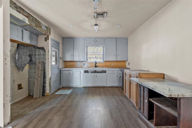 1412 ALSTON Drive, Waco, TX 76705