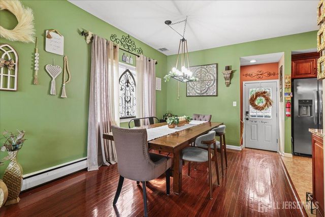 42 Mildred Lane, Fords, NJ 08863