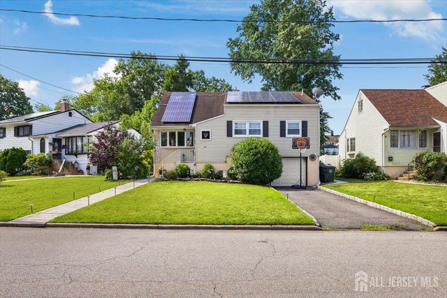 42 Mildred Lane, Fords, NJ 08863