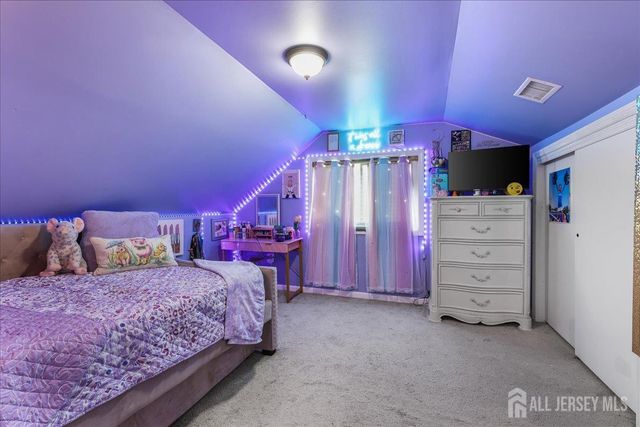 42 Mildred Lane, Fords, NJ 08863