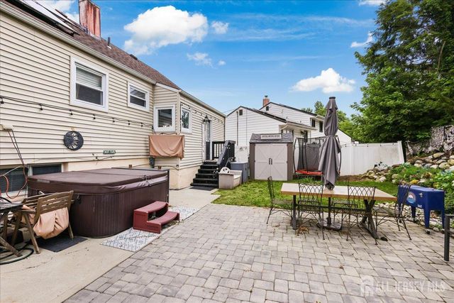 42 Mildred Lane, Fords, NJ 08863