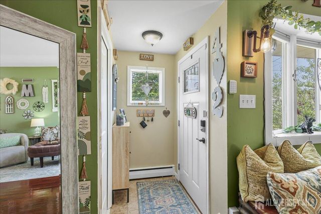 42 Mildred Lane, Fords, NJ 08863