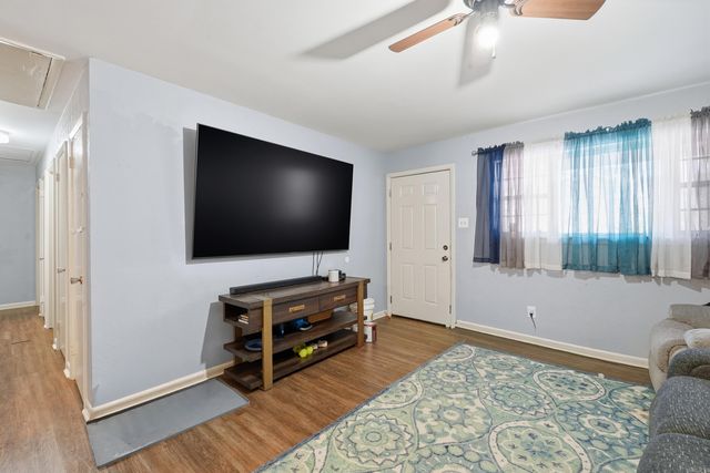 13815 Bonnie Ln, Shannon Hills, AR 72103