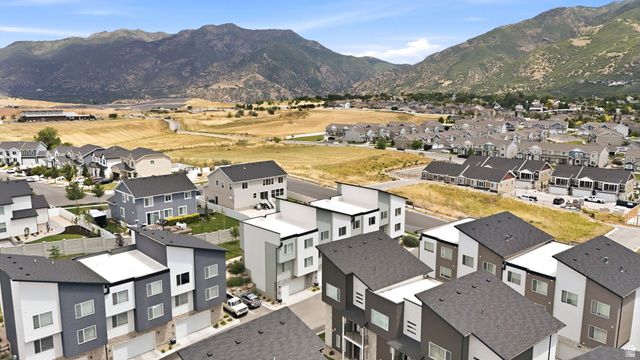 1639 E INDIGO LOOP, Layton, UT 84041