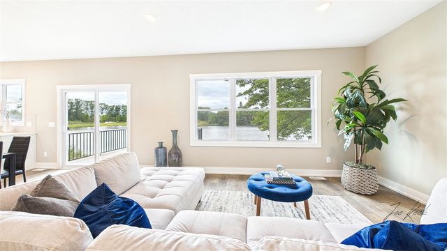 7331 Atwater Drive, Norton Shores, MI 49456