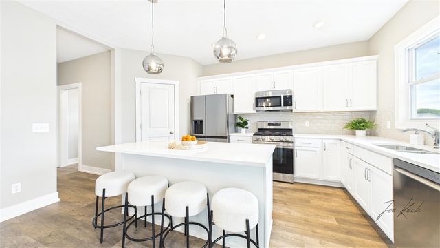 7331 Atwater Drive, Norton Shores, MI 49456