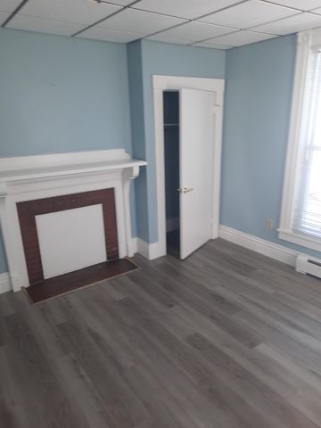 4-6 Fayette Street, Concord, NH 03301