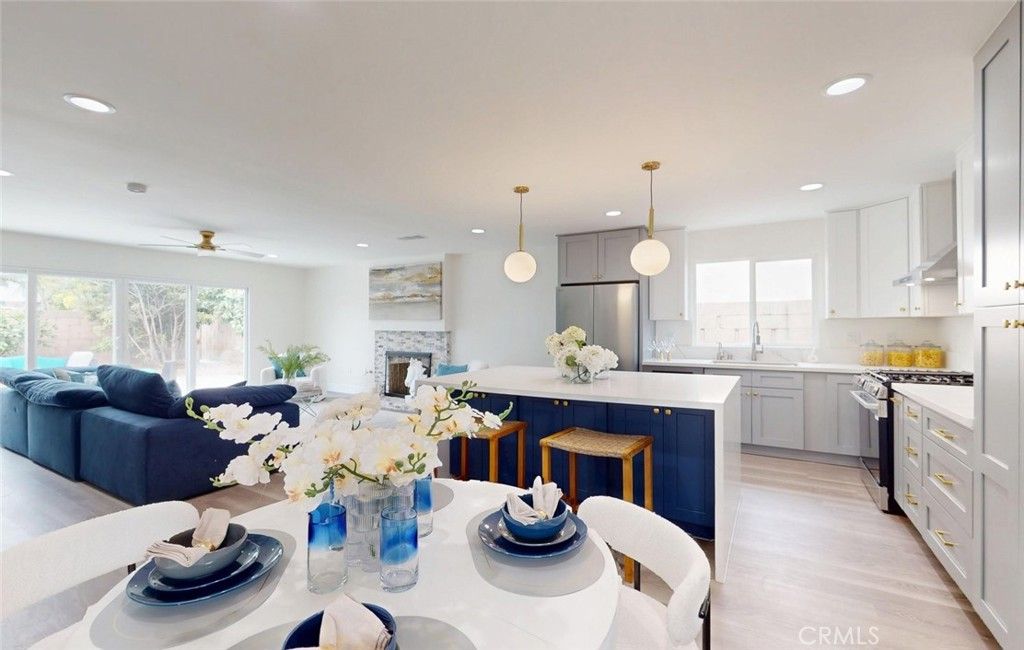 Image 13 of property listing at 4014 W Kent, Santa Ana, CA 92704