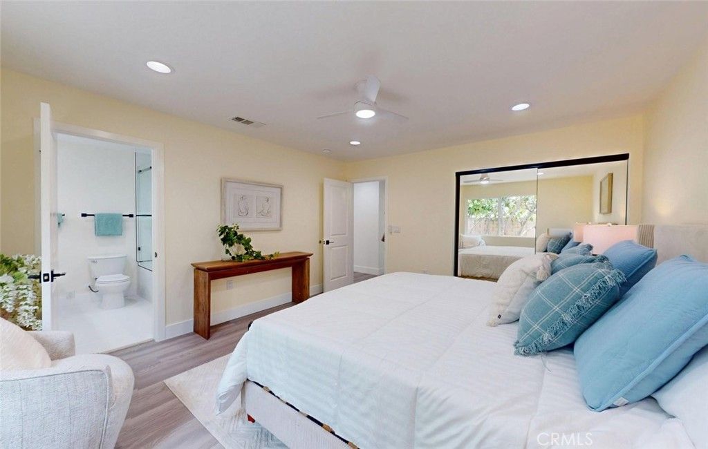 Image 21 of property listing at 4014 W Kent, Santa Ana, CA 92704