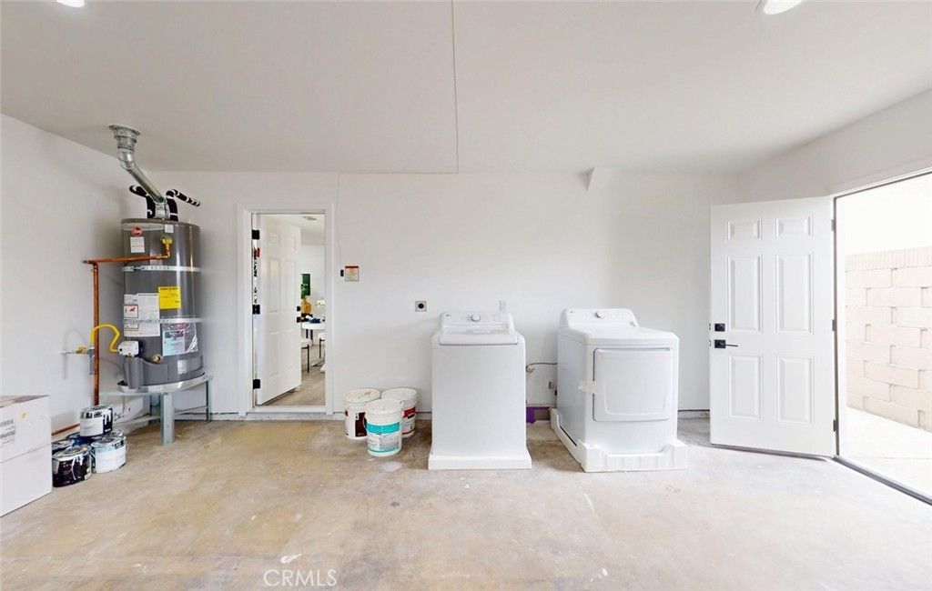 Image 29 of property listing at 4014 W Kent, Santa Ana, CA 92704