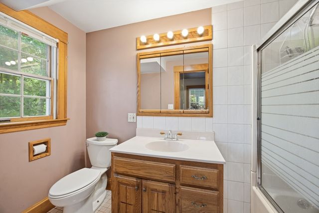 17 Great Pond Rd, Weymouth, MA 02190