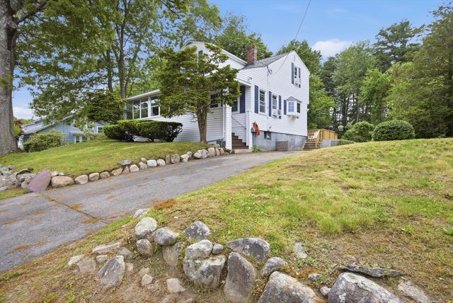 17 Great Pond Rd, Weymouth, MA 02190