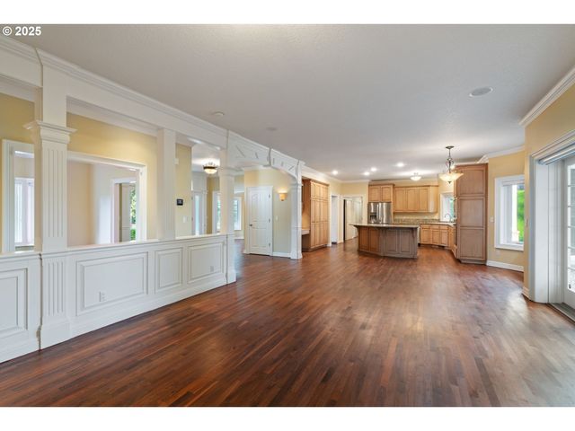 3110 Nw LACAMAS Dr, Camas, WA 98607